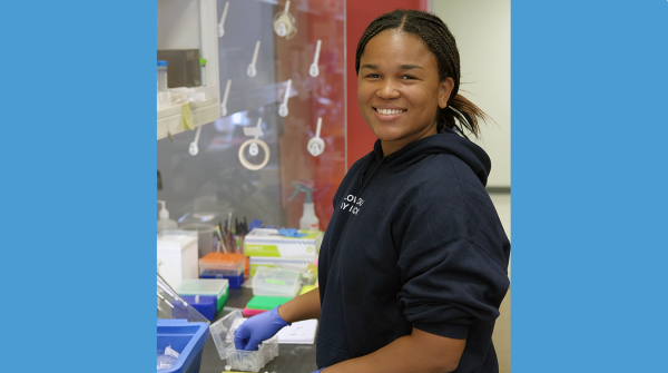 CSS scholar Pascale Paul in the Weeks lab.